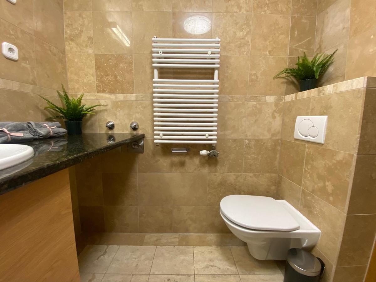 K13 A4.4 Apartment Budapest Bagian luar foto