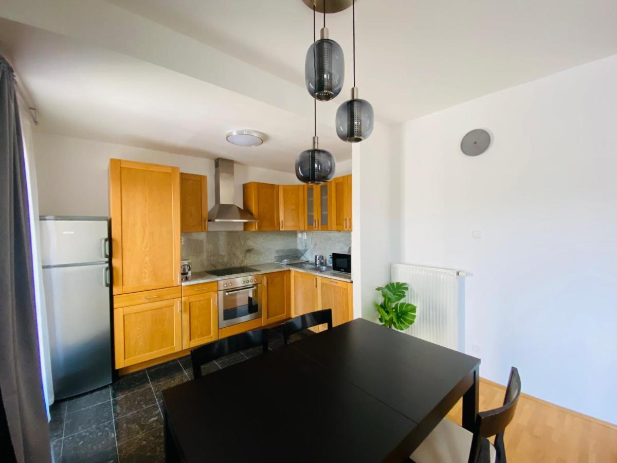 K13 A4.4 Apartment Budapest Bagian luar foto